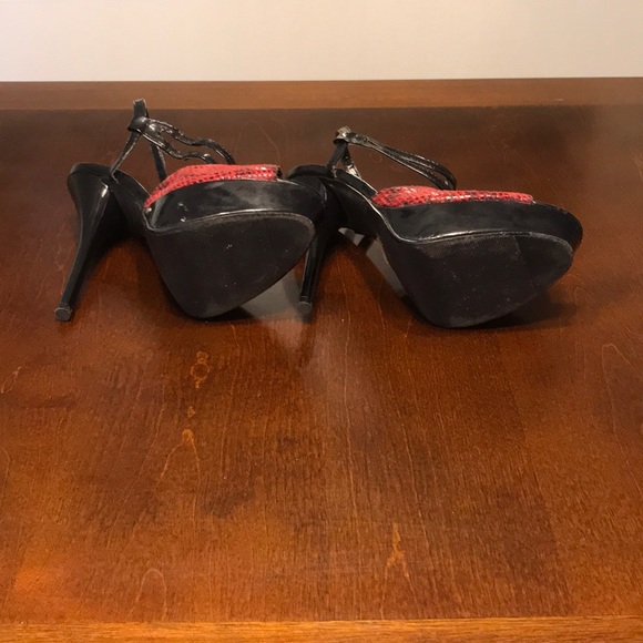 JustFab Platform Sandal Heels - Picture 4 of 4